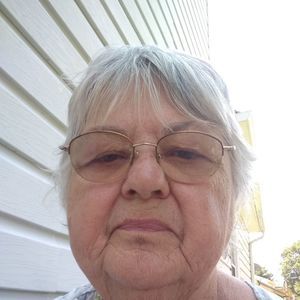 Meet your Posher, Lillie